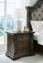 Load image into Gallery viewer, Maylee California King Upholstered Bed with Dresser and Nightstand
